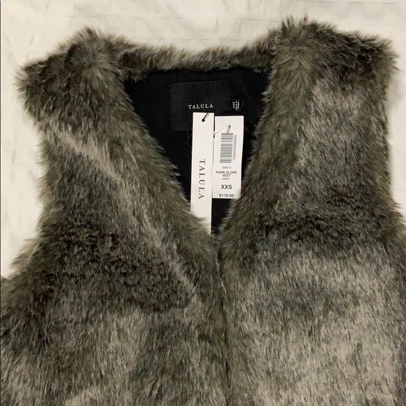 ARITZIA PARK SLOPE VEST - Picture 2 of 2